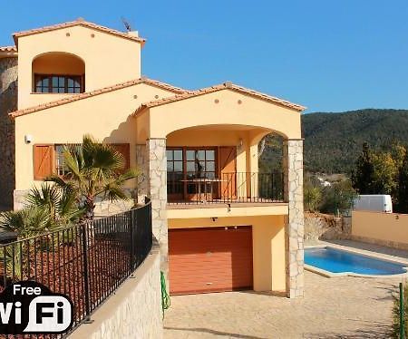 Villa Catalana カロンジェ 部屋 写真